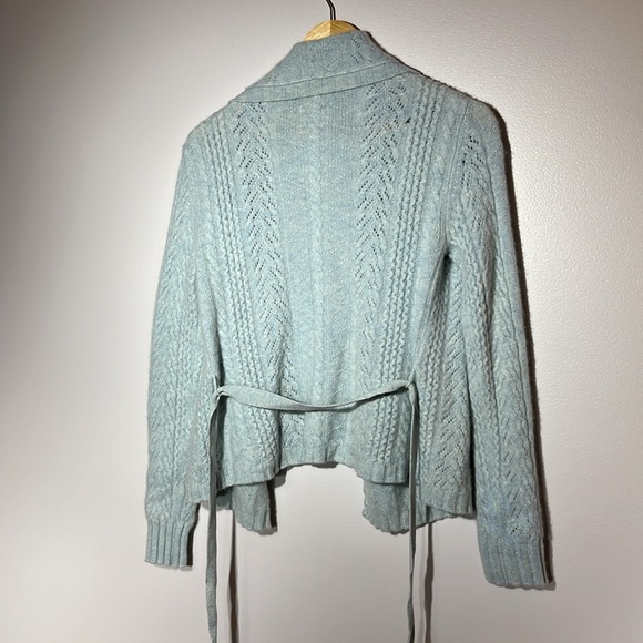 Neiman Marcus 100% Cashmere Women's Sweater Size M Light Blue/Aqua READ - Picture 3 of 5